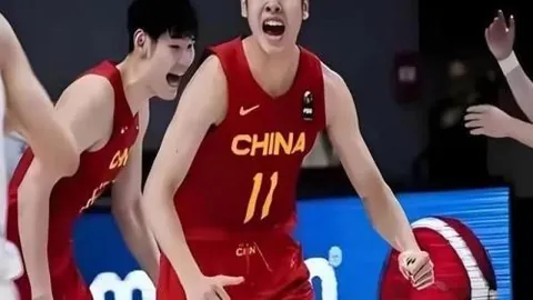 哈兰德与利物浦对决全记录：3球仅赢1场，他的关键之战